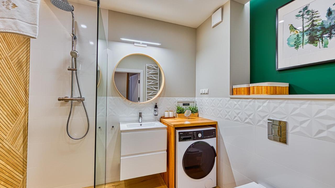 Apartamenty Vip Centrum - Wczasowa 17 By Royal Aparts Świeradów-Zdrój المظهر الخارجي الصورة