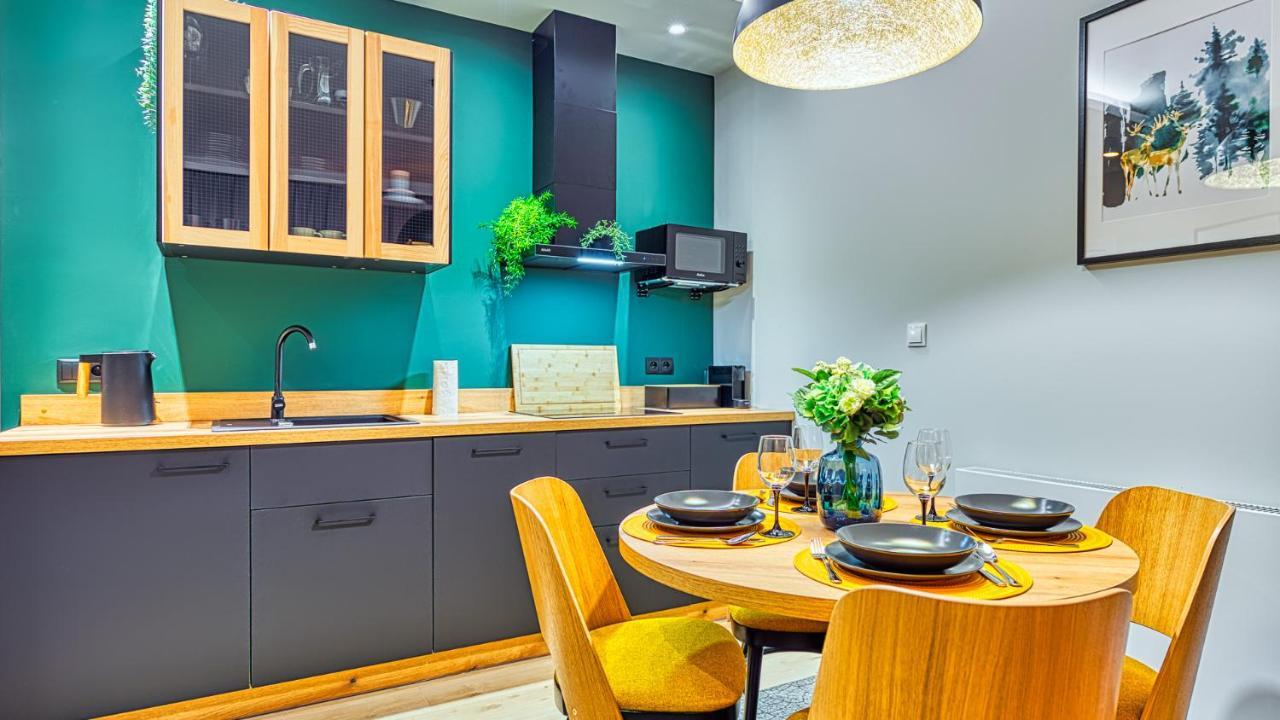Apartamenty Vip Centrum - Wczasowa 17 By Royal Aparts Świeradów-Zdrój المظهر الخارجي الصورة