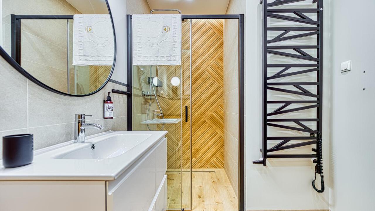 Apartamenty Vip Centrum - Wczasowa 17 By Royal Aparts Świeradów-Zdrój المظهر الخارجي الصورة