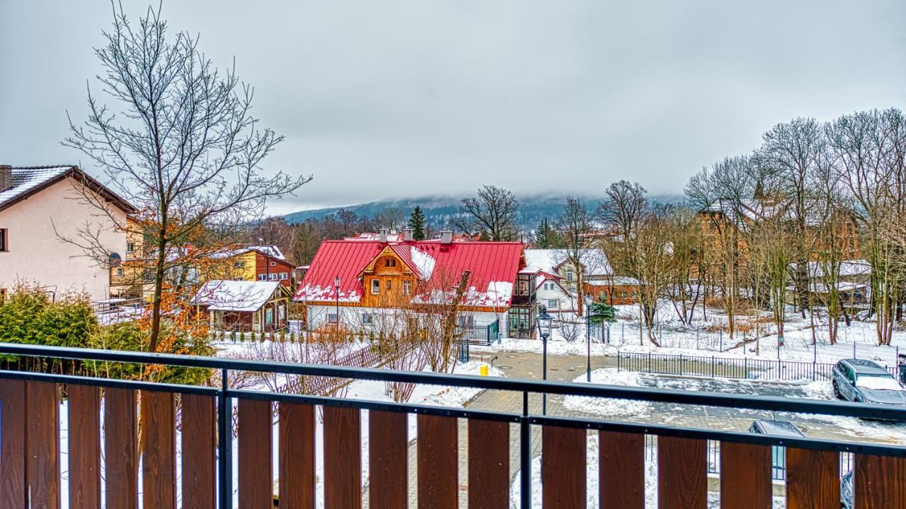Apartamenty Vip Centrum - Wczasowa 17 By Royal Aparts Świeradów-Zdrój المظهر الخارجي الصورة